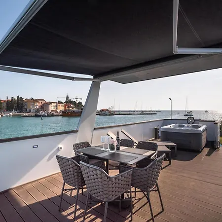 Botel Rooftop Houseboat With Sea Panorama