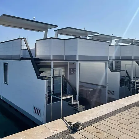 Botel Rooftop Houseboat With Sea Panorama 3*
